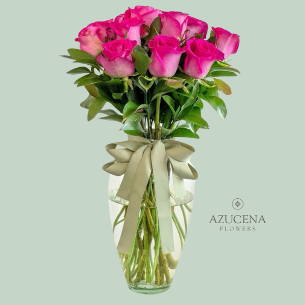 Florero Con Rosas Fucsias — Azucena Florería