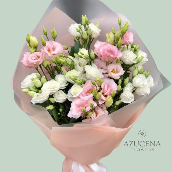 Lisianthus y Mini Rosas en Ramo — Azucena Florería