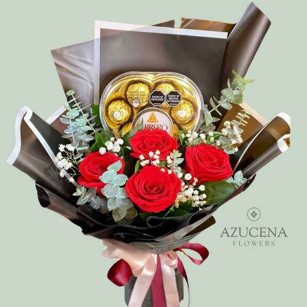 Ramo con Rosas y Ferrero Rocher — Azucena Florería