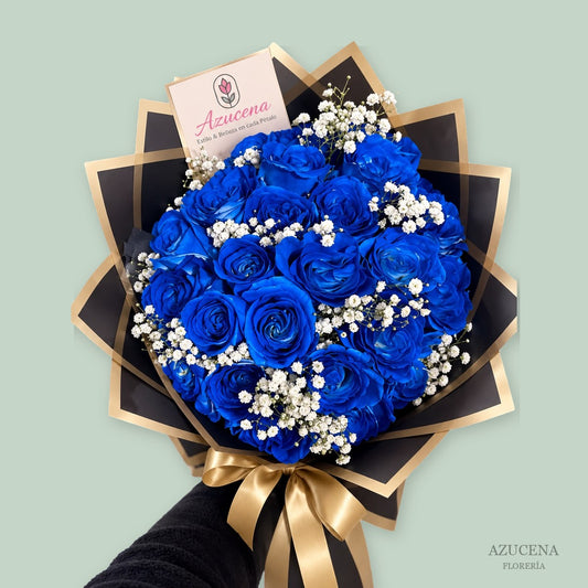 Ramo Azul de Rosas con Gipsofilia — Azucena Florería