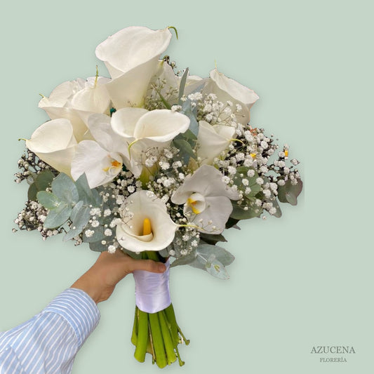Ramo de Novia con Calas y Orquídeas — Azucena Florería